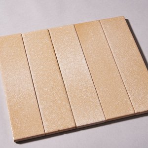 alusid_flat_lays_035_large.jpeg__300x300_q85_crop_subsampling-2_upscale